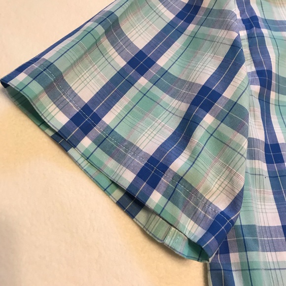 EUC Haggar Button Down Short Sleeve Shirt Size Small - Picture 5 of 8